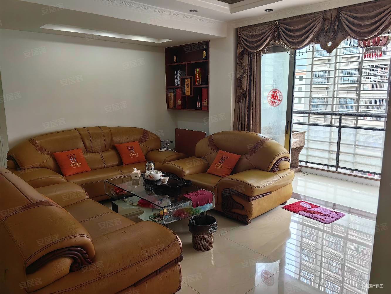 君悦华庭,朝南楼层好,证满,繁华地段,随时看房