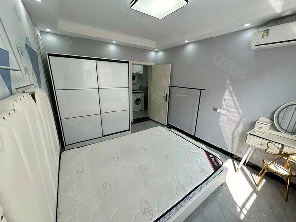 实拍严选漕河泾地铁口航天新苑