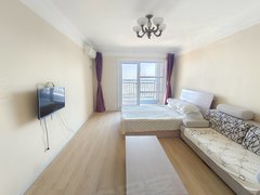 乳山银滩长江路山东外事大学隔壁 翰林名苑 电梯南向一居室 室内看全海景出租房源真实图片