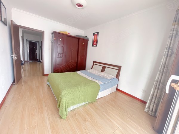 青岛崂山麦岛麦岛家园小麦岛 麦岛家园海景套二家 电配套齐全出租房源