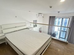 北京海淀知春路西土城 保利海德 精装一居复式 目前里边性价比较高的一套房出租房源真实图片