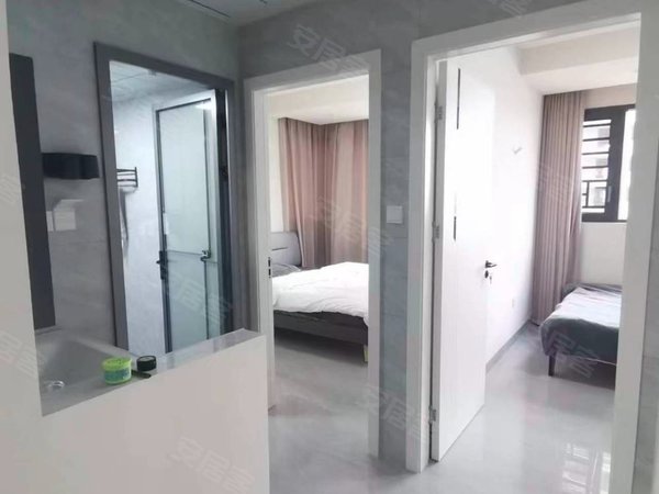 南宁江南壮锦大道金成江南壹品江南一品精装3房,拎包入住,靠近海吉星