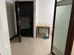 新昌城区市中心上礼泉村自建房 2室1厅1卫出租房源真实图片