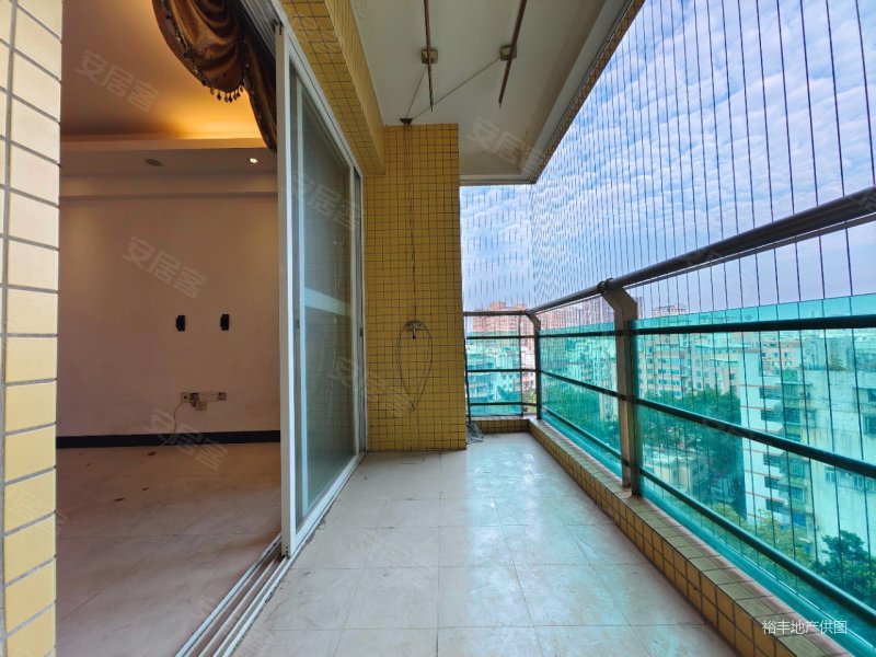 广州房产网>广州二手房>天河二手房>天河公园二手房>海景花园