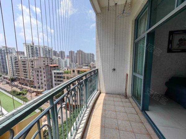 深圳宝安西乡丽景城丽景城,12号线地铁口,电梯四房,拎包入住,看房方便