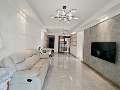 佛山顺德北滘未来城3房2卫，保养好已封窗，近地铁口，可随时拎包入住出租房源真实图片