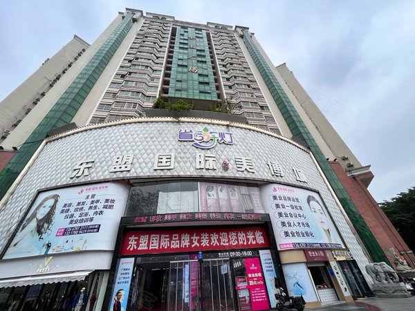 南宁兴宁民生金山广场金山广场 精装1房1厅 看房有钥匙出租房源真实