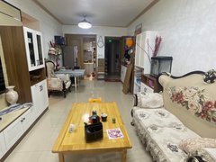 广州南沙蕉门叠翠峰舒适三房  拎包入住 随时可以看房  全屋定制出租房源真实图片