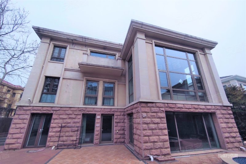 北京房产网>北京二手房>顺义二手房>天竺二手房>棕榈滩别墅>