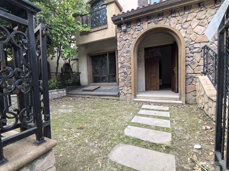 萧山亚运村顺发康庄5室2厅边套,上下5层,改造面积大看房有钥