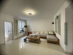 日照东港新市区万泰颐轩100平1楼三室二厅带家具家电拎包入住一年一万出租房源真实图片