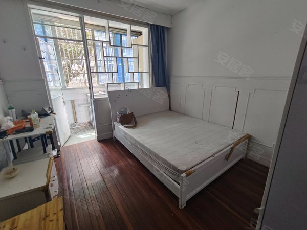 【多图】宁馨小区,大宁租房,马戏城地铁口 久光商圈大润发旁 温馨大