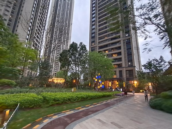 广州荔湾广钢新城中海花湾壹号中海b区 精装大三房 中楼层双阳台 配齐