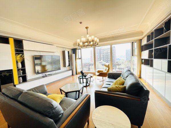 青岛城阳实验二小青特赫府二期万象汇 青特赫府二期 豪华精装修拎包