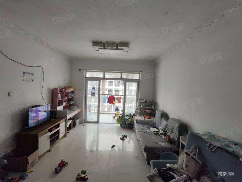 观山悦3室2厅1卫95㎡南北53万