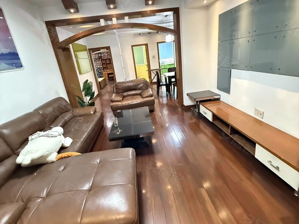 海宁长安镇农发区修川花园长安修川花园精装自住三房出租！拎包入住！出租房源真实图片