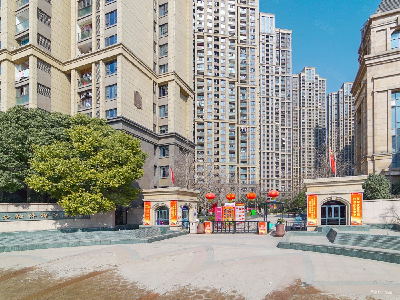 江景好房融创万科旁融侨锦江毛坯四房采光好老证诚售