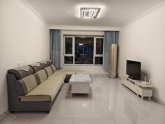 安丘安丘城区世纪泰华城茂街旁，一中旁，贾戈新城，精装三室，家具齐全，拎包入住，出租房源真实图片