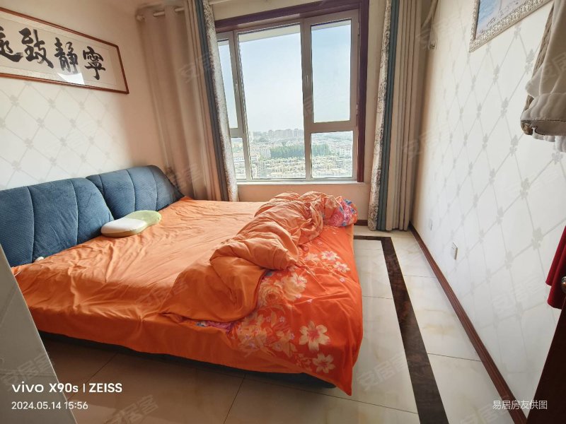 3层电梯顶层复式,精装微住,5室2卫,3代同堂,沿河观景,恒信伯爵公馆