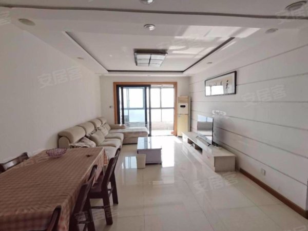 【多图】鼎泰花园,南门租房,鼎泰花园超便宜大三房带电梯有停车位出门