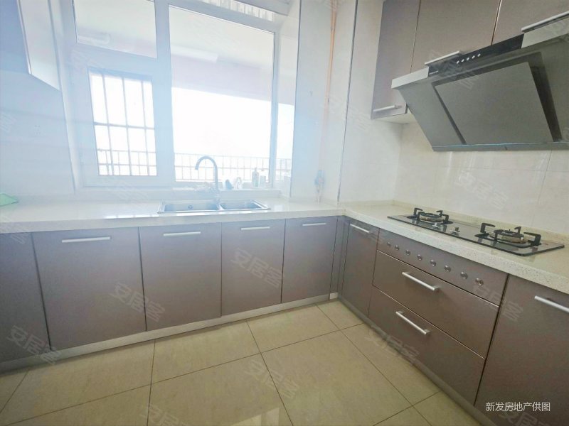 刚需两居 精装修 高楼层视野好,万盛东城二手房,80万,2室2厅,1卫,102