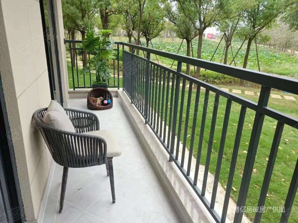 光谷东 左岭新城 红莲湖 恒大金碧天下 联发红韵