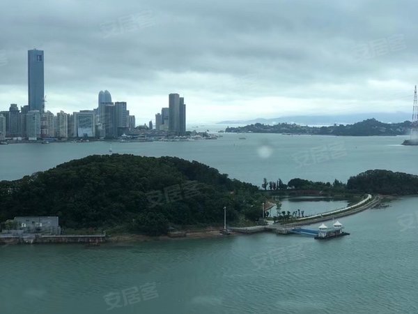 厦门海沧滨海社区中骏蓝湾半岛百米地铁自家海景豪装南北通透三房海岸