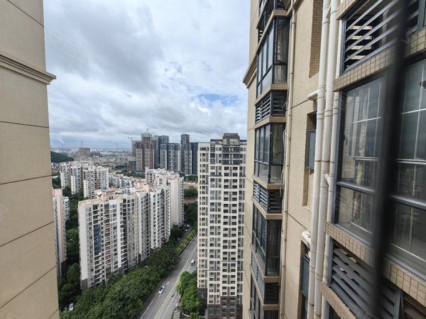 广州黄埔文冲瑞东花园黄埔 文冲地铁口 瑞东花园 精装 电梯 一室一厅