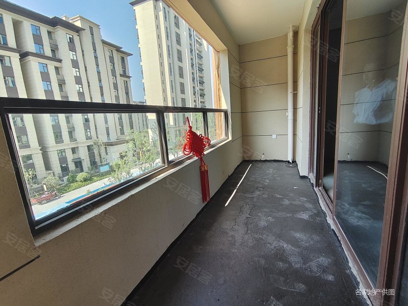 东方府73万此价格含车位宽敞明亮小区环境优美