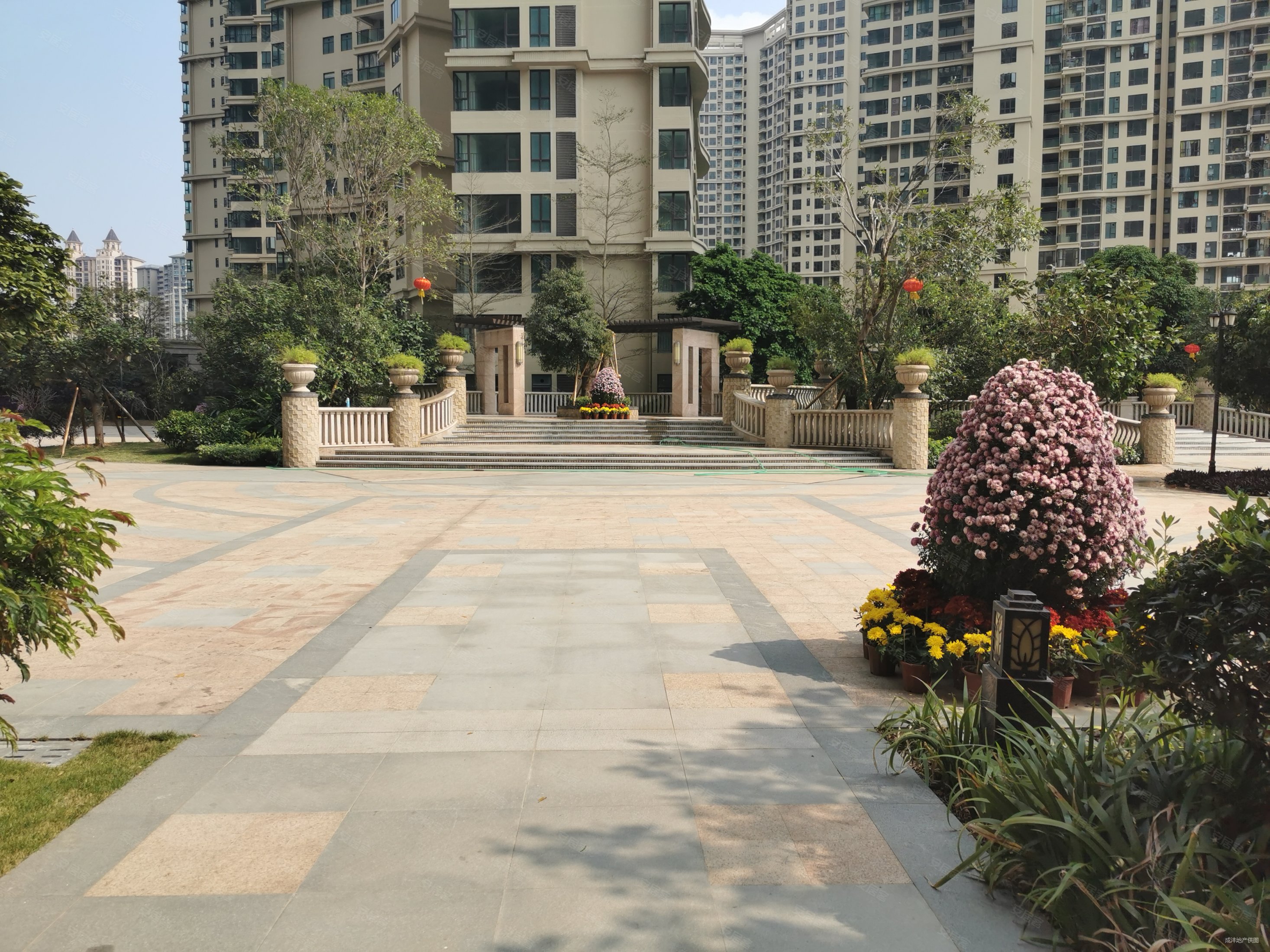 中山房产网>中山二手房>三乡二手房>小琅环路二手房>畔山中心城>