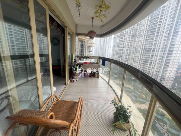 泉州洛江万安街道嘉琳广场嘉琳精装两房,南北通透,带大阳台,家具家电