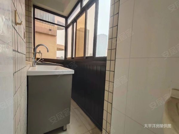 富丽公寓(东区) 商业配套齐全 精装好房 交通便捷 产权清晰