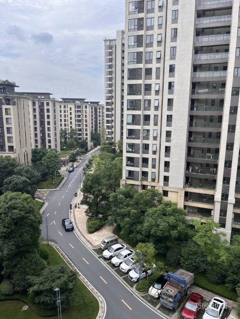 南昌房产网>南昌二手房>湾里二手房>幸福二手房>恒茂未来都会花园>