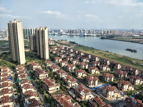 广州增城新塘保利东江首府保利东江首府 原房东自住 第一次出租 大