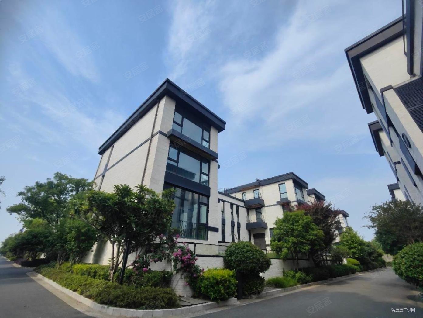 扬州房产网>扬州二手房>仪征二手房>真州镇二手房>暖山别墅>