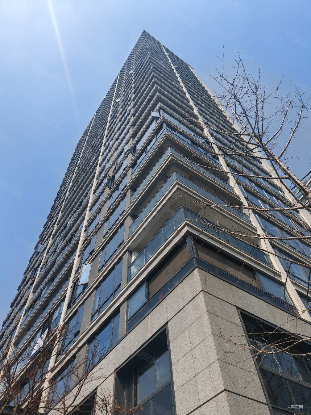 绿城桃源小镇品霞苑(公寓住宅)4室2厅2卫124.37㎡南245万
