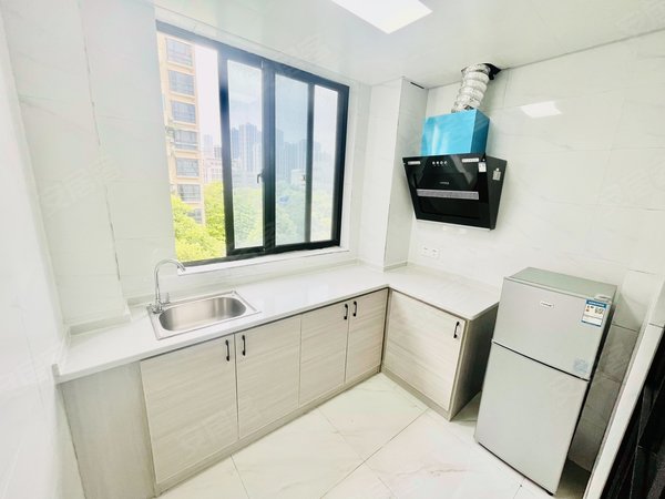 【多图】钱塘滨和花园,西兴租房,可月付新州花苑一室一厅燃气厨房