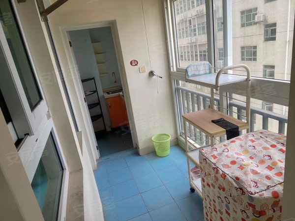 深圳福田景田北景华苑(福田)武警大厦景华苑 17楼一房一厅出租 2号线
