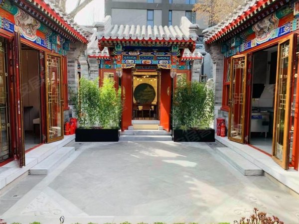 北京东城东四育群胡同小区东四,美术馆,金宝街(中式装修二进四合院)