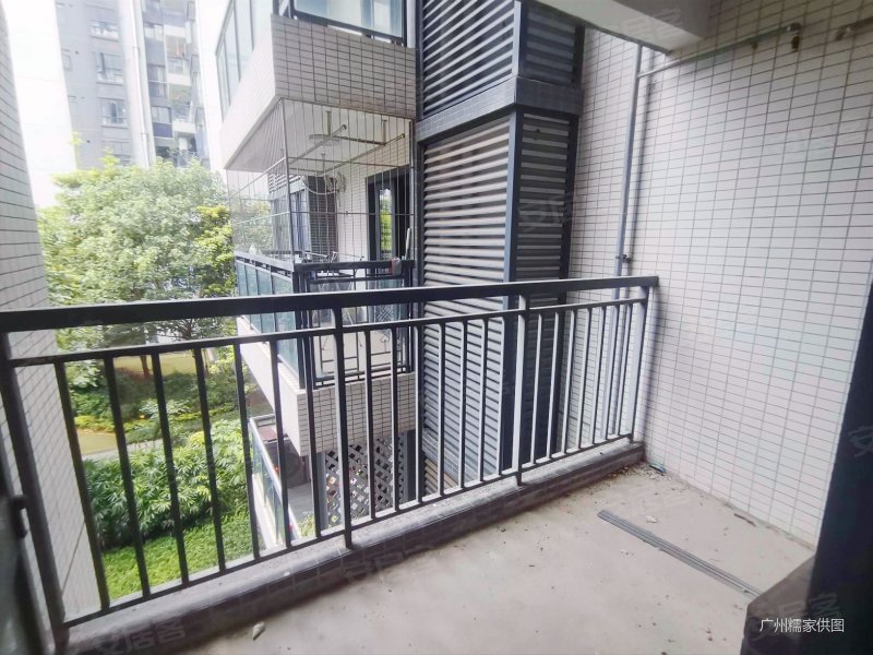 全新凤凰御景4房2卫双卫格局南向花园采光好交通便利