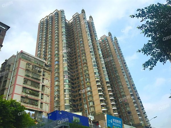 深圳布吉下水径阳光花园阳光花园下水径地铁口 精装两房 空房出租