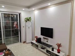 镇江句容句容吾悦广场上路精装两室电梯房,无物业费,近医院吾悦,图片真实,随时看出租房源真实图片