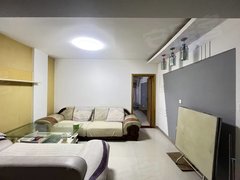 射阳射阳城北恒隆广场出租:兴阳花苑6楼，2室1厅1卫，700元月随时看房！出租房源真实图片