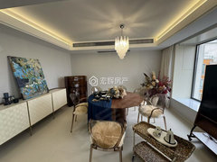 上海宝山大华枫庭丽苑南北通透 196平 阳光充足 业主自住 看房提前预约出租房源真实图片