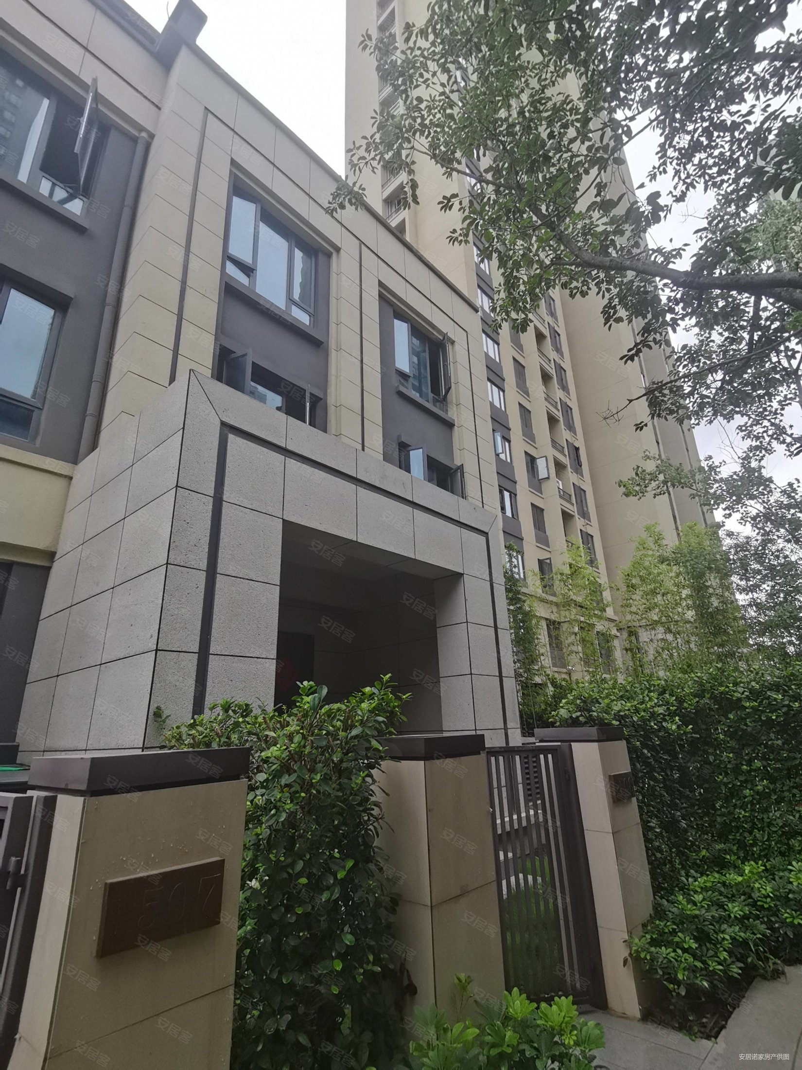 金辉优步东方别墅