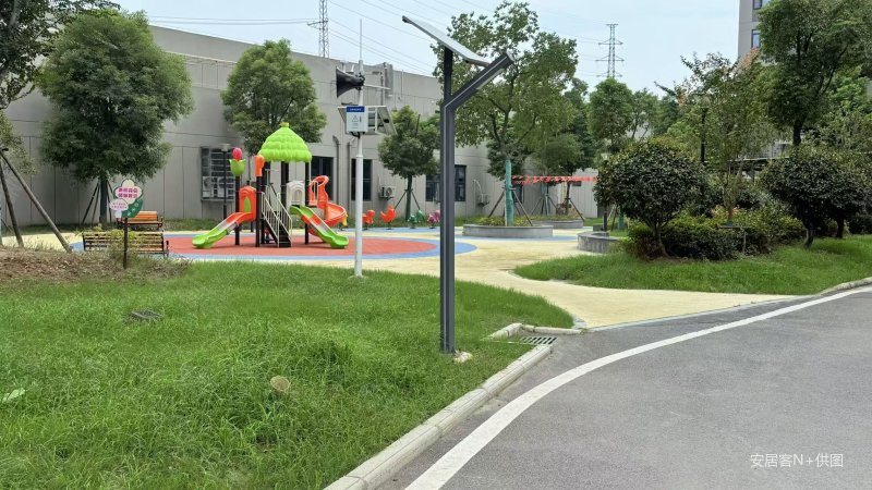 雅澜苑3室2厅2卫113.62㎡南128万