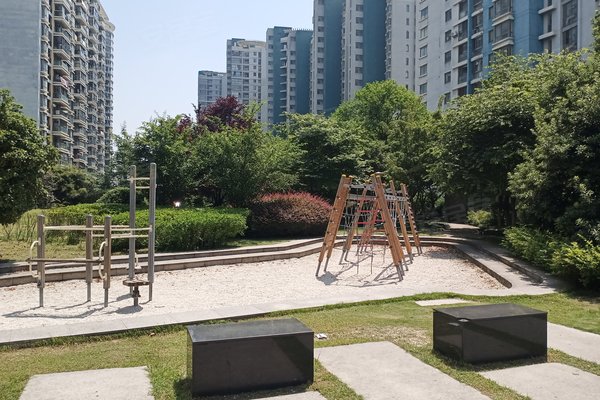 湖左岸优点,不足,湖左岸怎么样,湖左岸周边房产中介经纪人评价-苏州