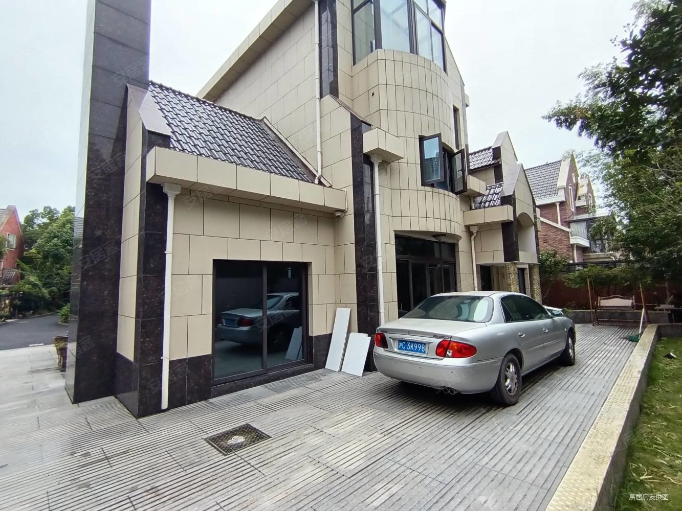 南翔高端独栋别墅住宅区,带200平方 超大花园,近地铁1公里,东海别墅
