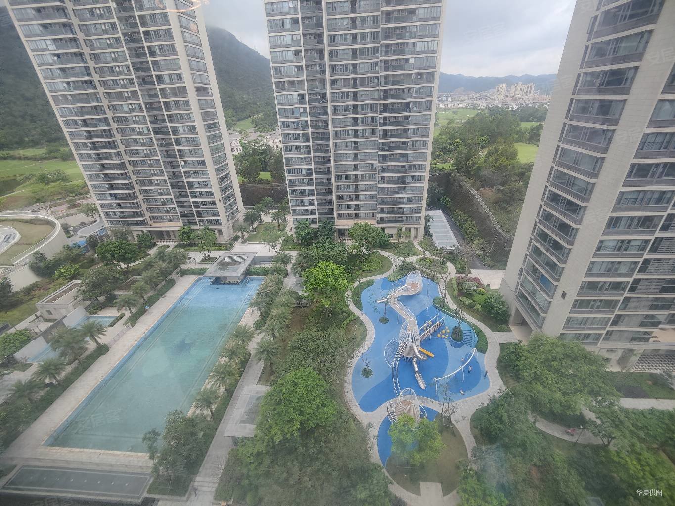 珠海房产网>珠海二手房>高新区二手房>唐家湾二手房>翠湖香山百合苑>