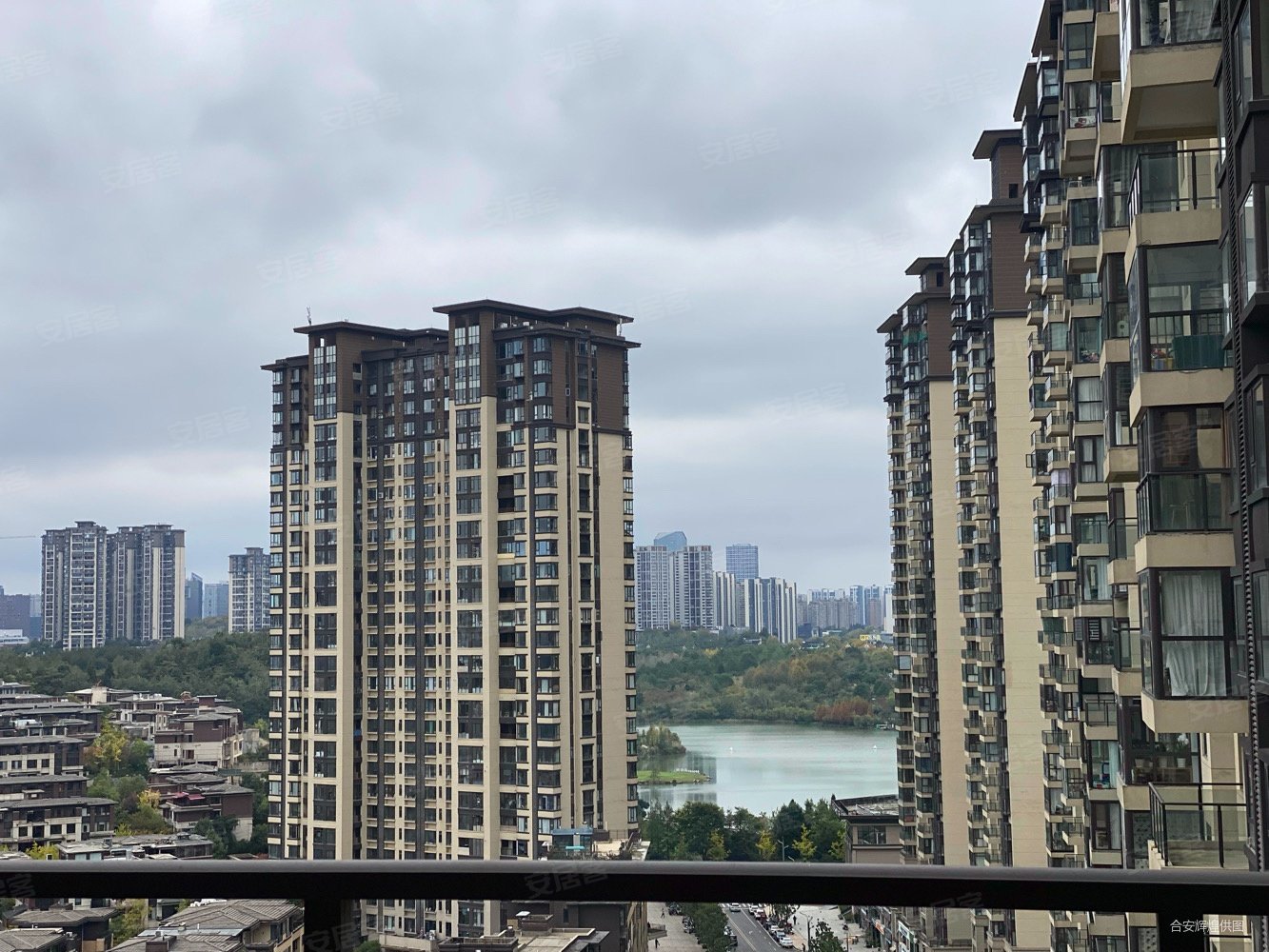 中铁阅山湖c组团